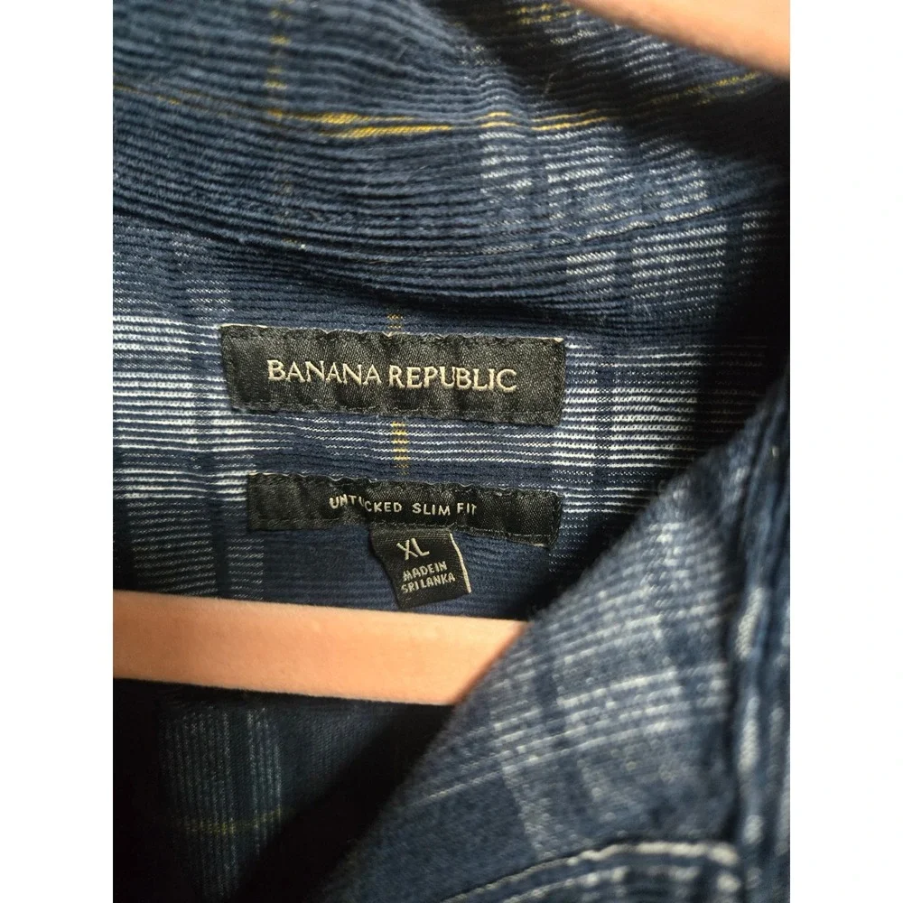 Banana Republic Mens XL Untucked Slim Fit Corduroy Plaid Button Down Shirt Navy